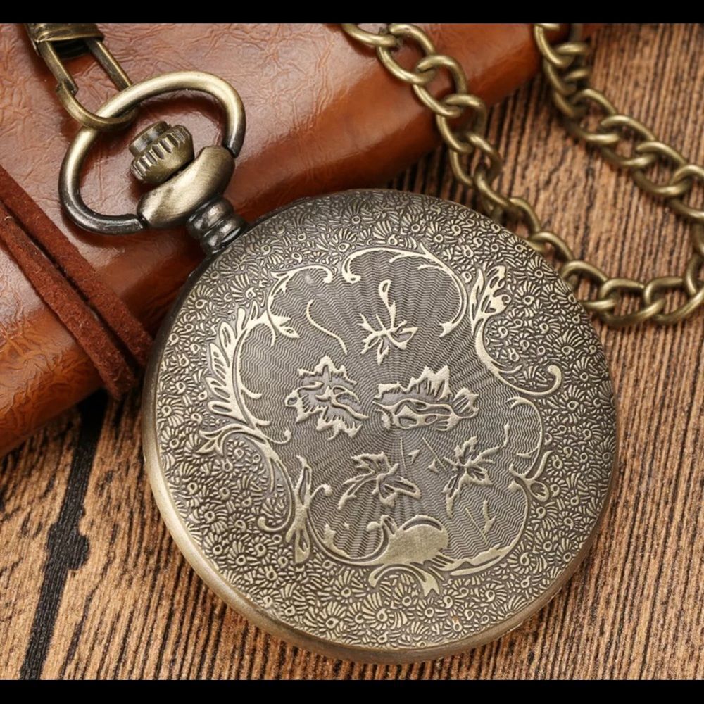 Motorcycle Design Bronze Quartz Pocket Watch - Picture 3 of 7